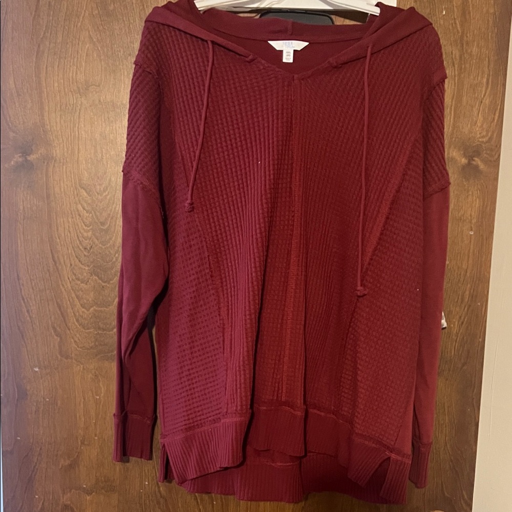 Time and Tru Women's V-Neck Sweater - Burgundy